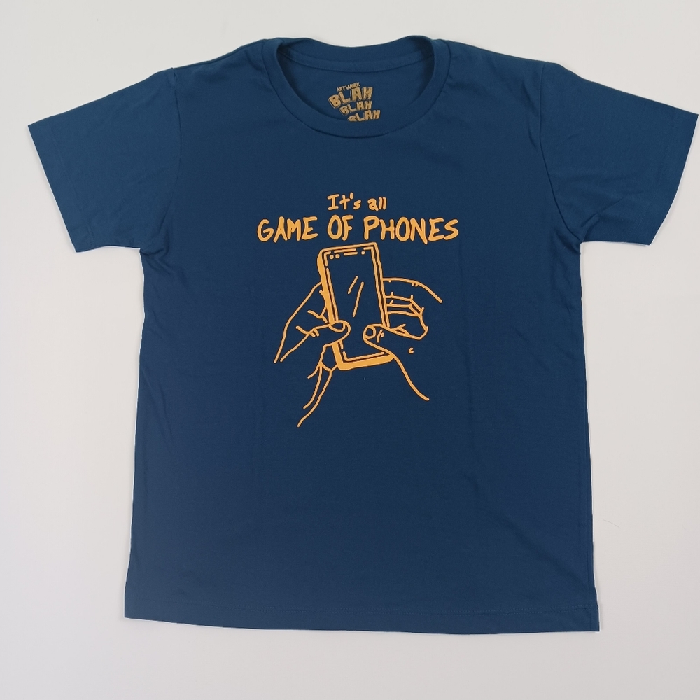 It's All Game of Phones Blue t-shirt boys size medium NWOT